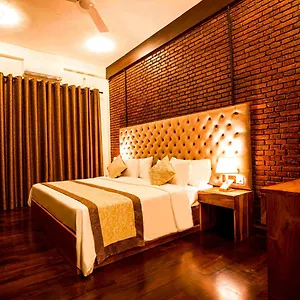 Hotel Manthra Leisure